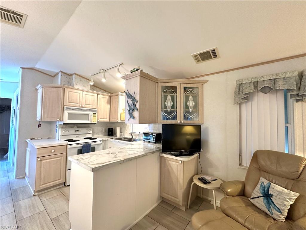 RIVERWOODS PLANTATION - Residential