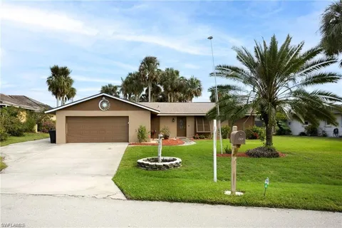 2324 Westwood Rd, North Fort Myers, FL 33917 - MLS#: 225030893