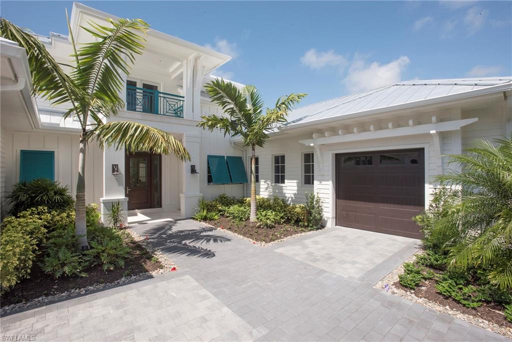 MOORINGS - Residential