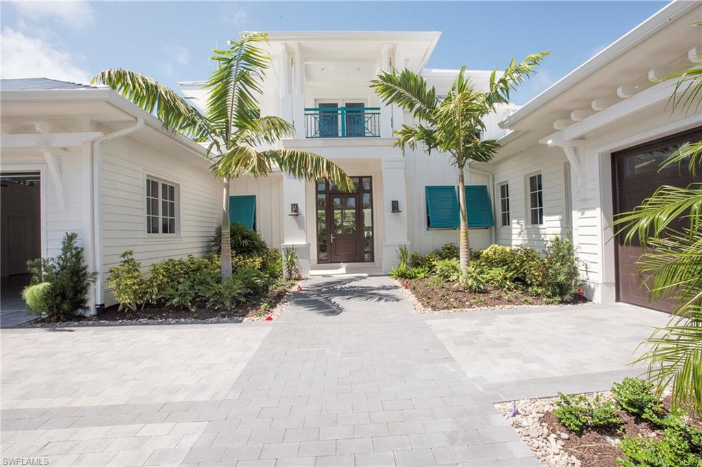 MOORINGS - Residential