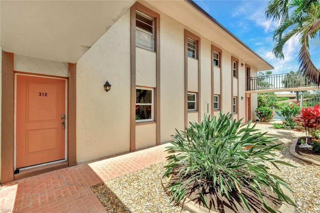 Photo of 16881 Davis RD #312, FORT MYERS, FL 33908 (MLS # 226017005)