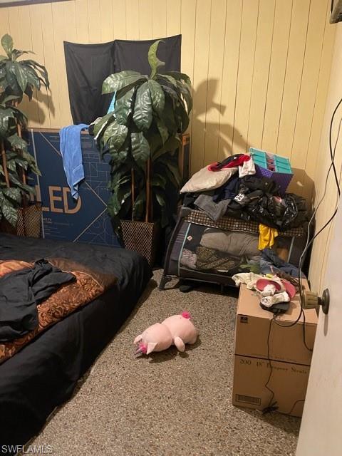 MARAVILLA CIRCLE - Residential