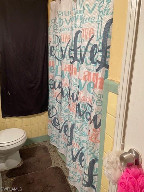 MARAVILLA CIRCLE - Residential