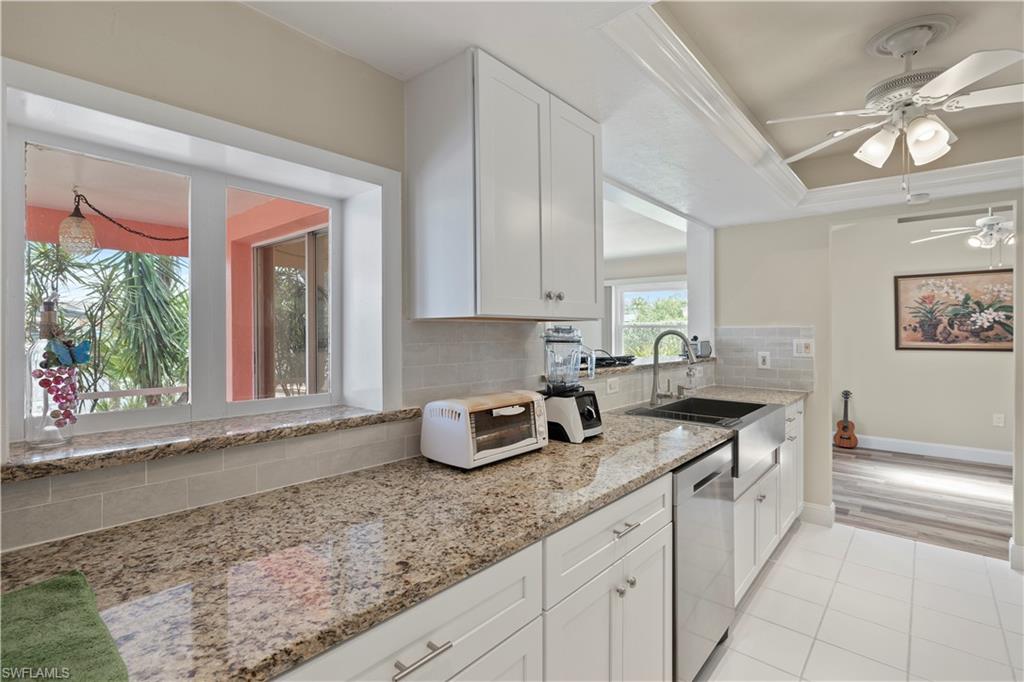 YACHT CLUB COLONY - Residential