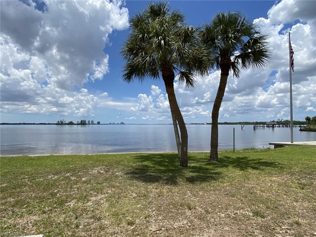 YACHT CLUB COLONY - Residential