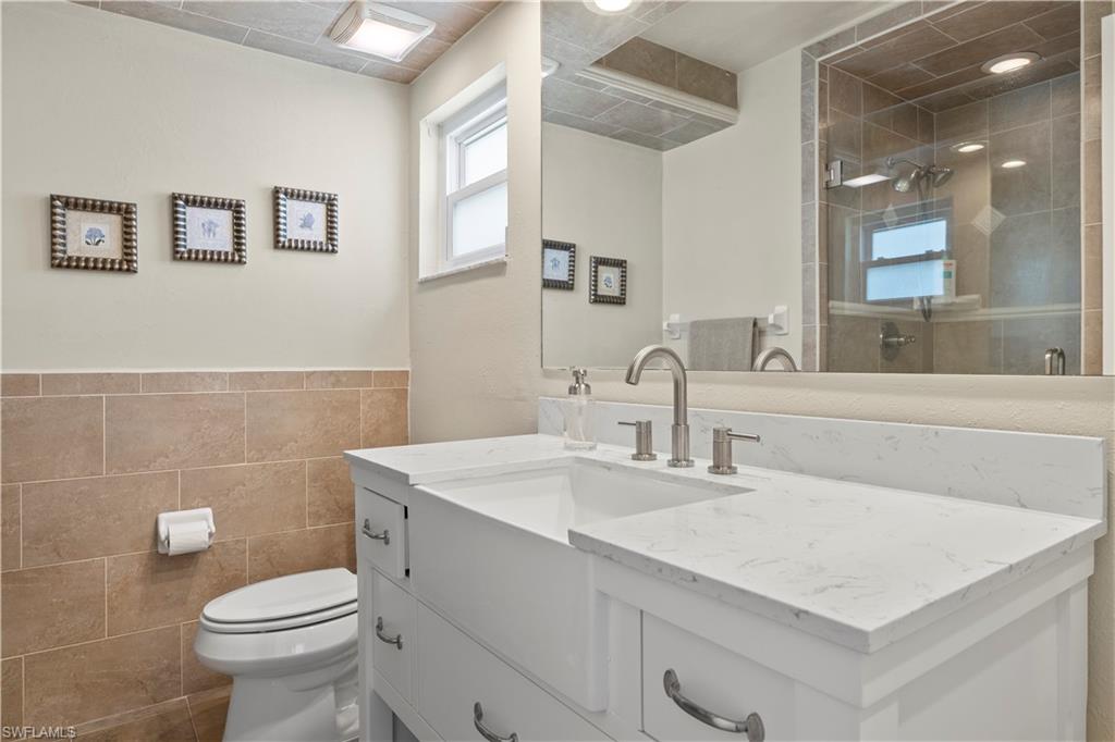 YACHT CLUB COLONY - Residential