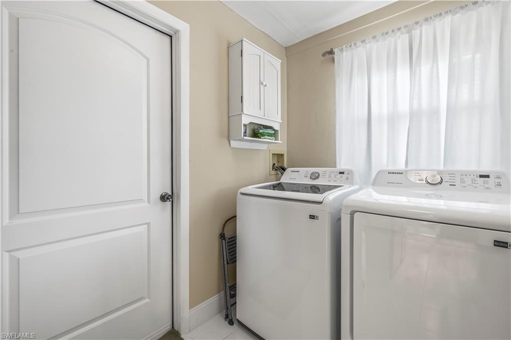 YACHT CLUB COLONY - Residential