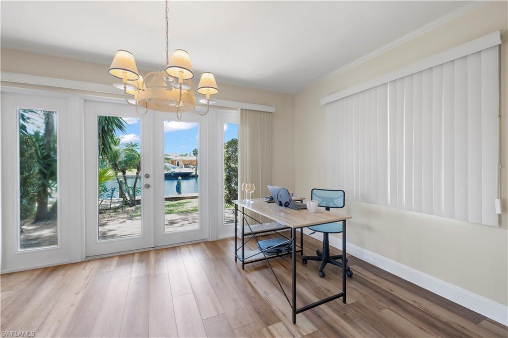 YACHT CLUB COLONY - Residential