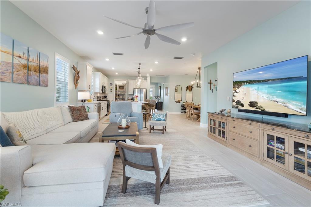 EDGEWATER SHORES - Residential