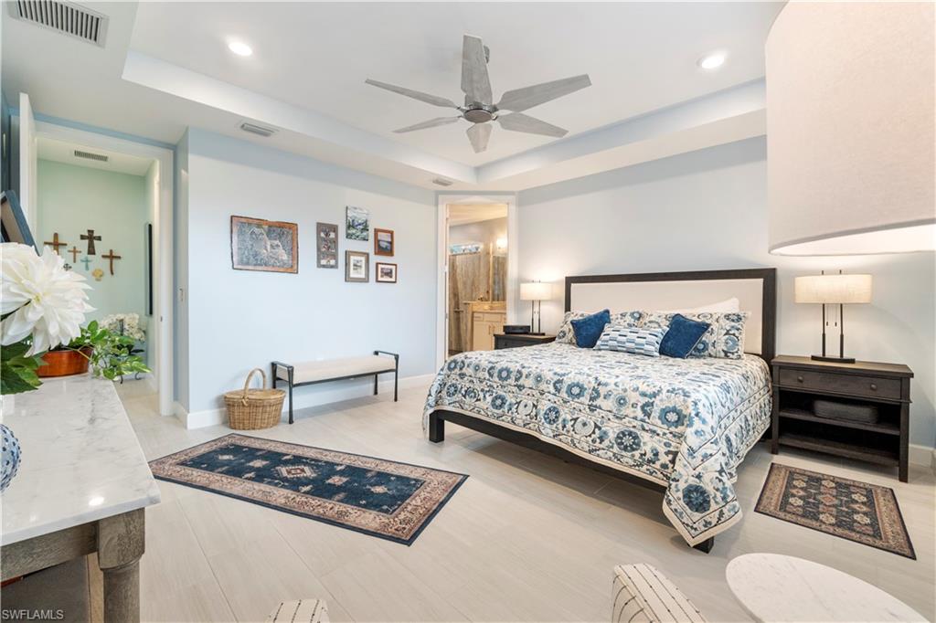 EDGEWATER SHORES - Residential