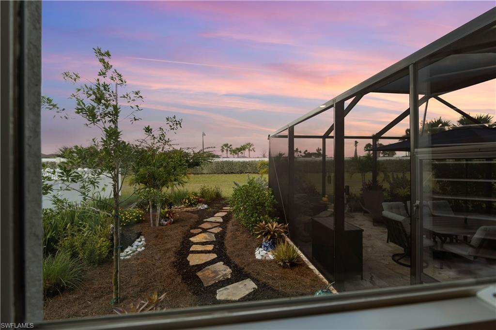 EDGEWATER SHORES - Residential