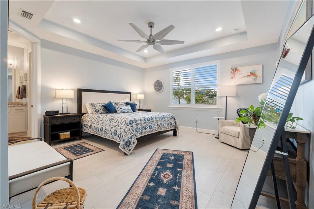 EDGEWATER SHORES - Residential