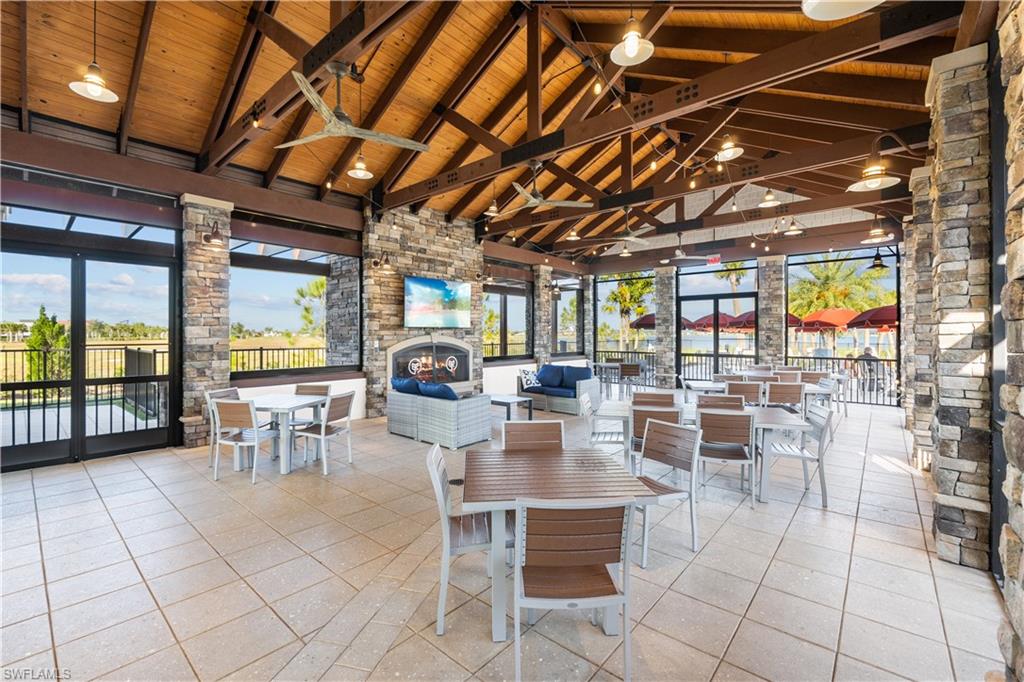 EDGEWATER SHORES - Residential