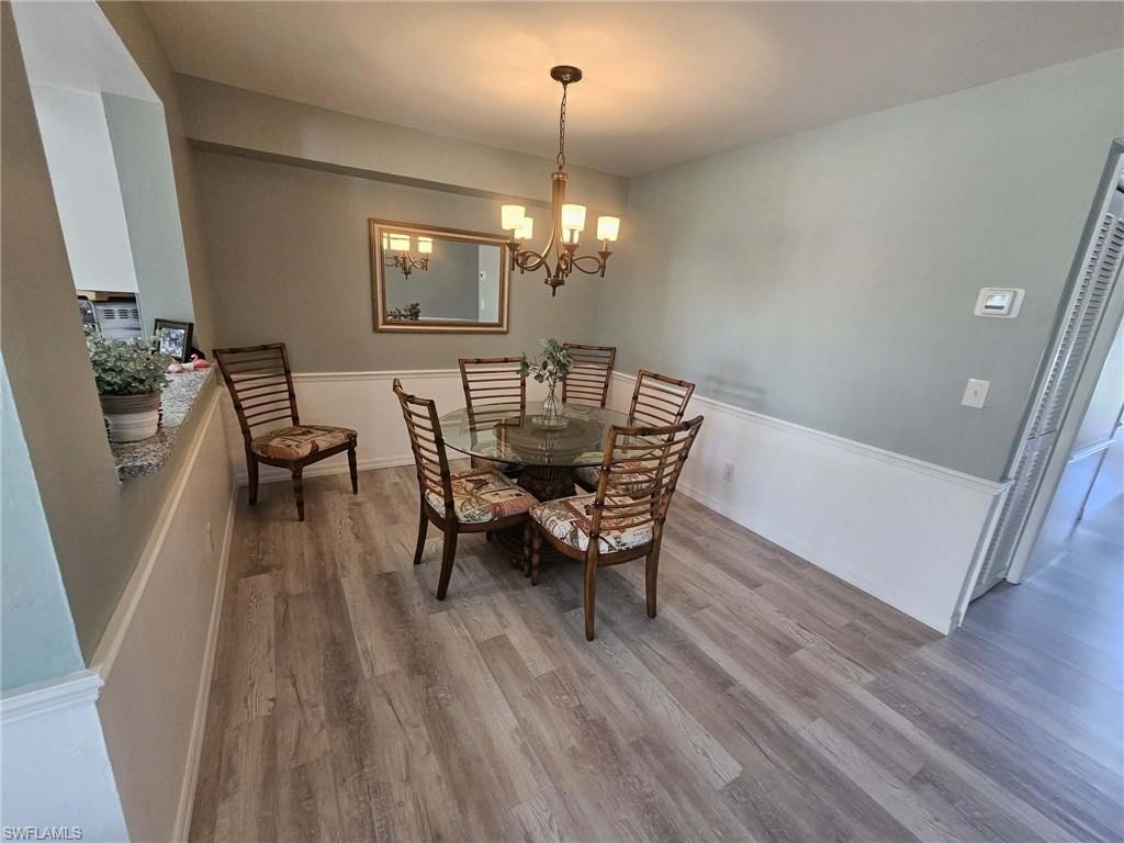 COUNTRY GLEN - Residential