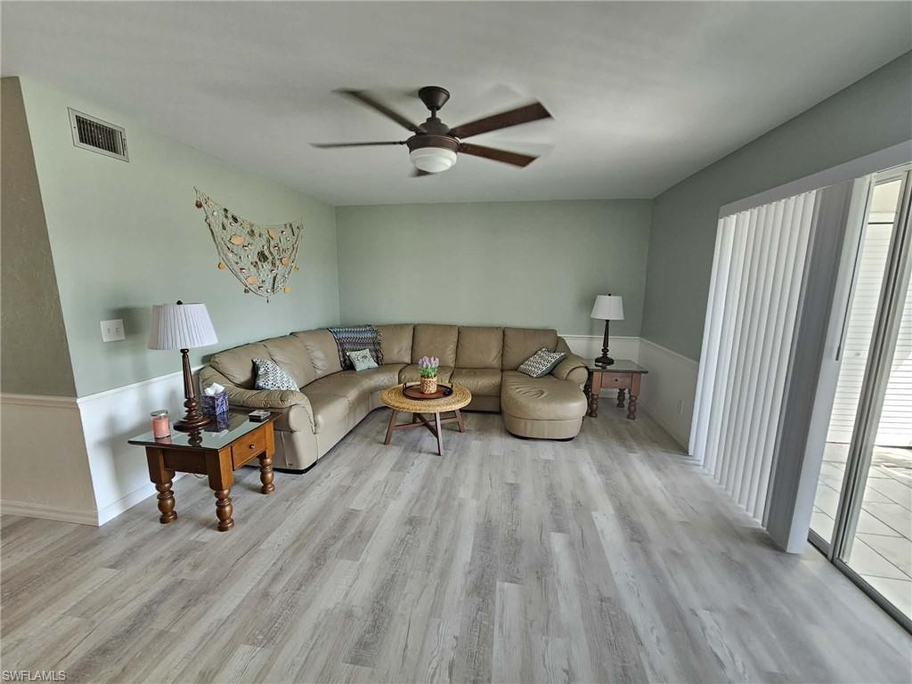 COUNTRY GLEN - Residential