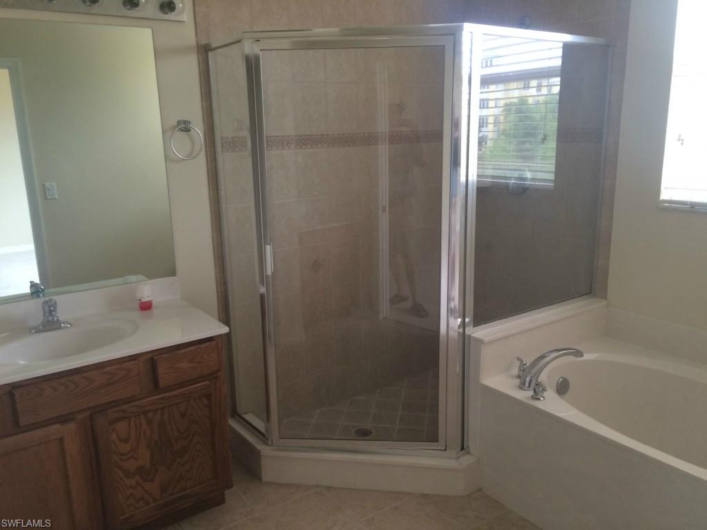 SAIL HARBOUR - Residential