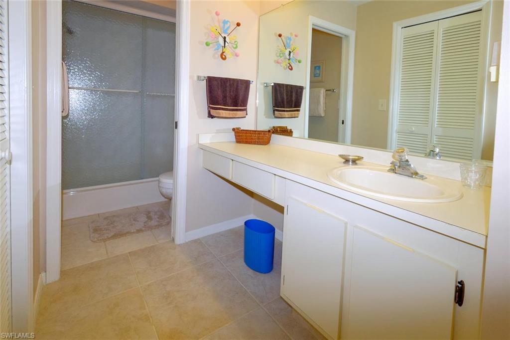 TIMBERLINE VILLAGE - Residential