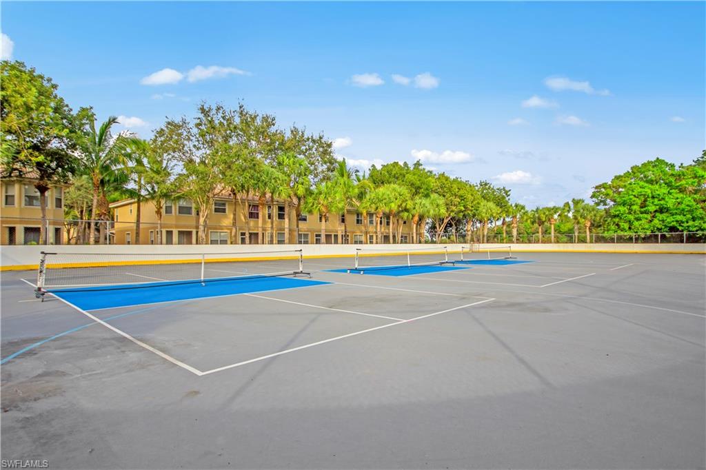 ROOKERY POINTE - Residential