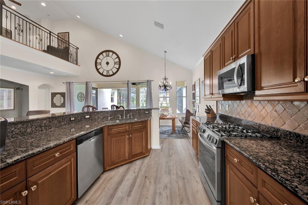 ROOKERY POINTE - Residential