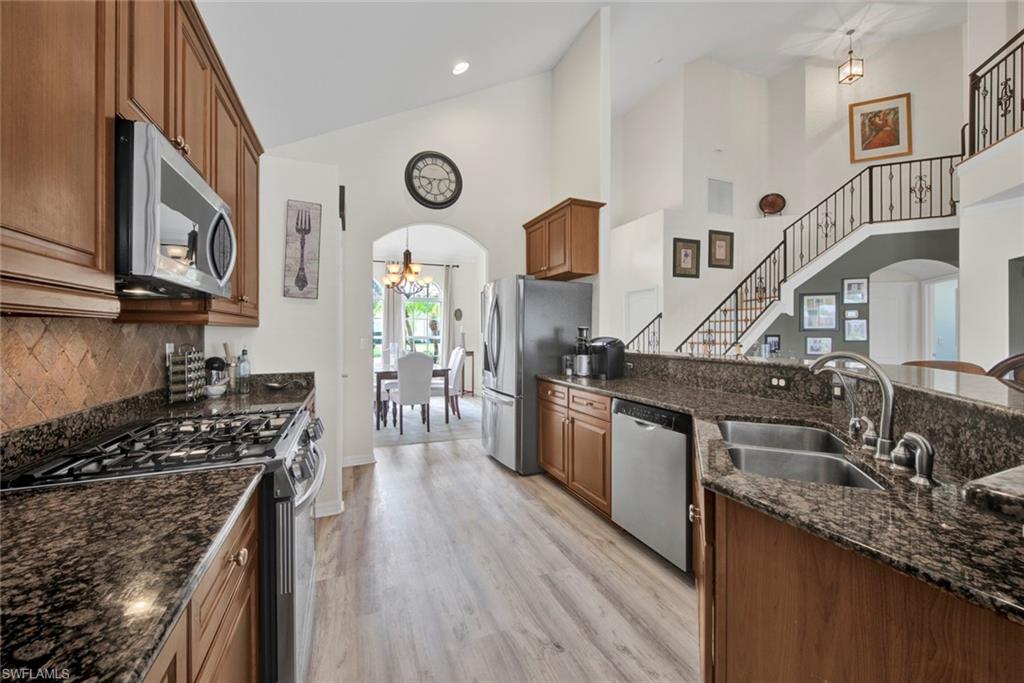 ROOKERY POINTE - Residential