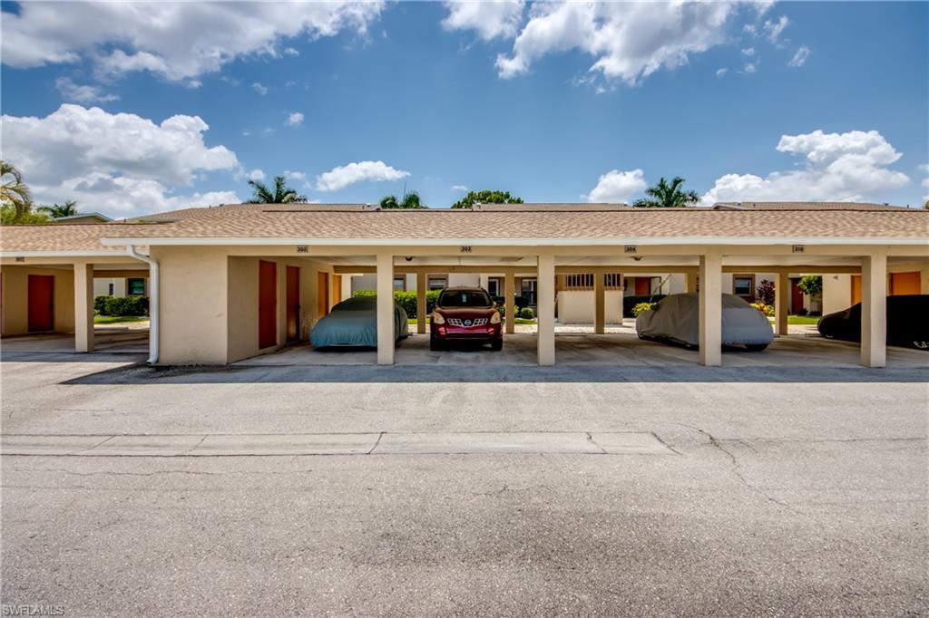 YACHTSMANS COVE - Residential