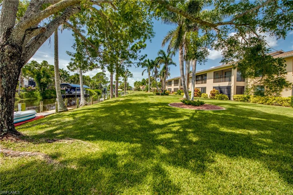 YACHTSMANS COVE - Residential