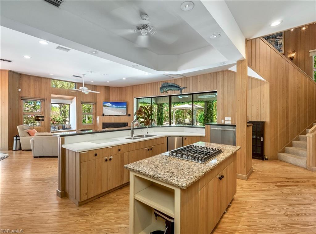 TICHENORS F H SILVER KING - Residential