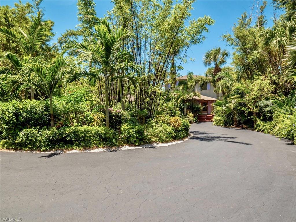 TICHENORS F H SILVER KING - Residential