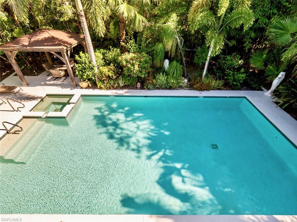 TICHENORS F H SILVER KING - Residential