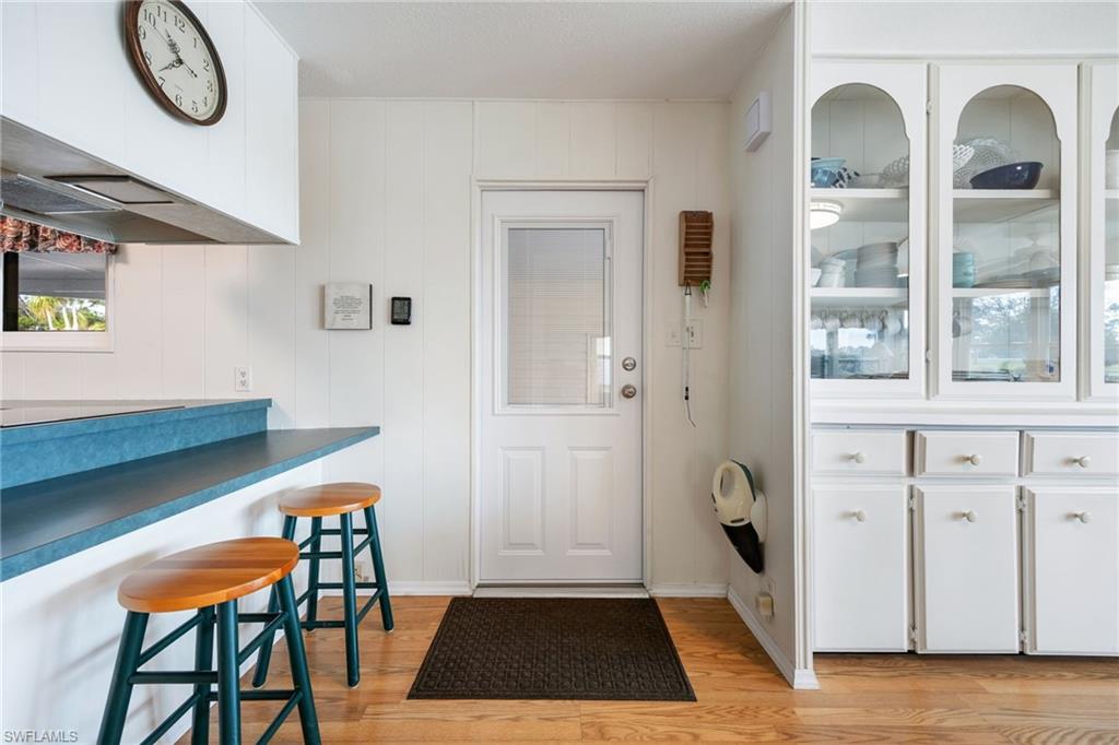 SIX LAKES COUNTRY CLUB - Residential