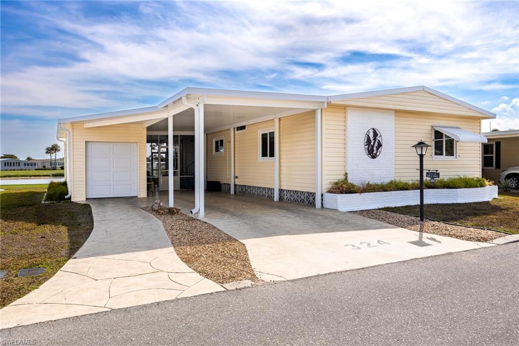 SIX LAKES COUNTRY CLUB - Residential