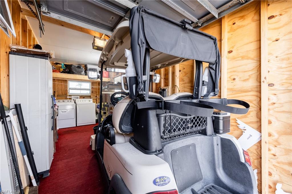 SIX LAKES COUNTRY CLUB - Residential