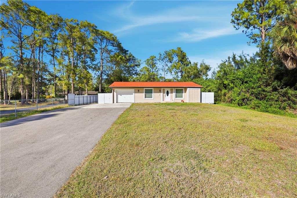 6005 Star Grass LN