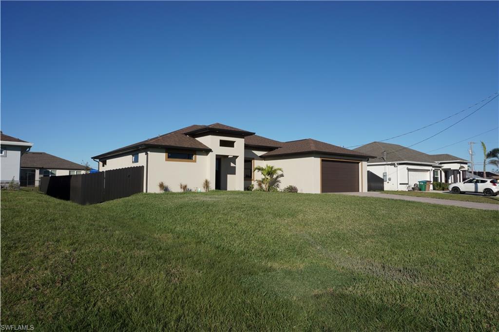 CAPE CORAL - Residential