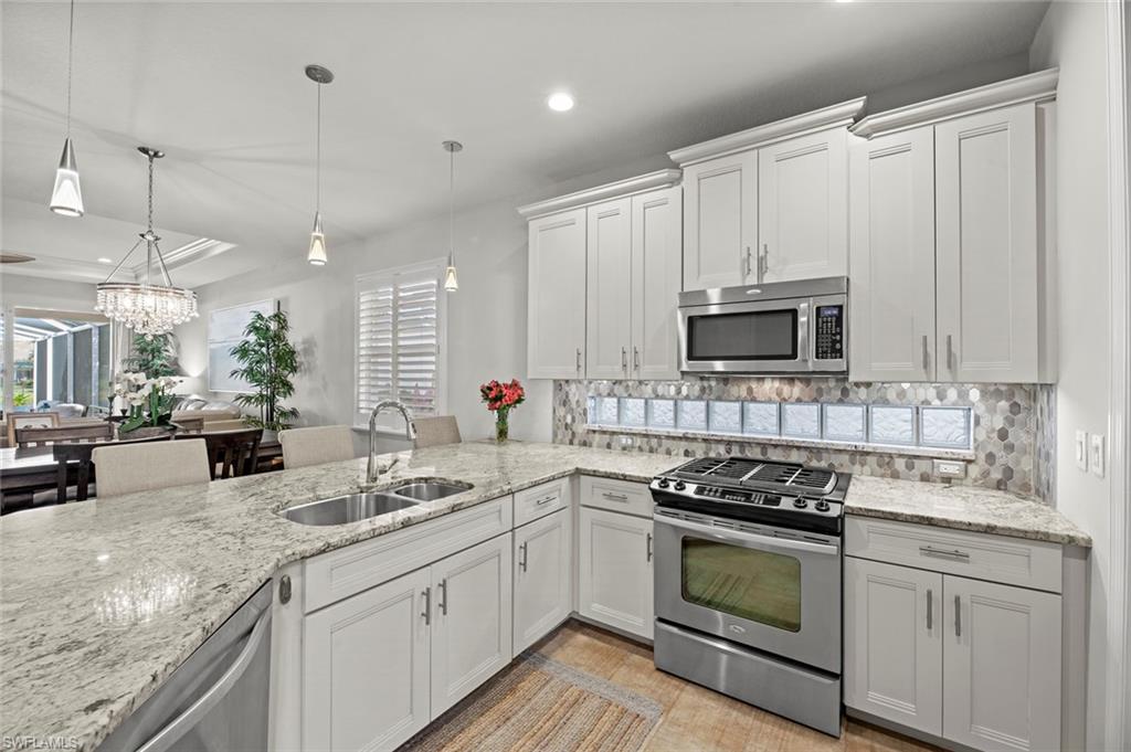 THE RESERVE AT ESTERO - Residential