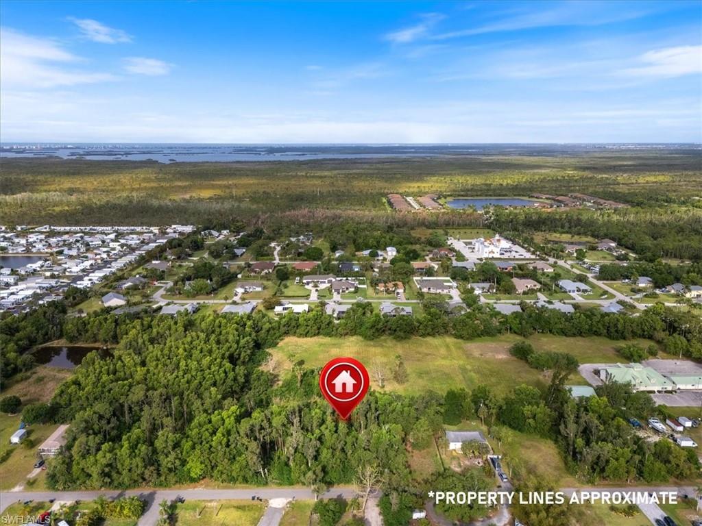 FORT MYERS - Land
