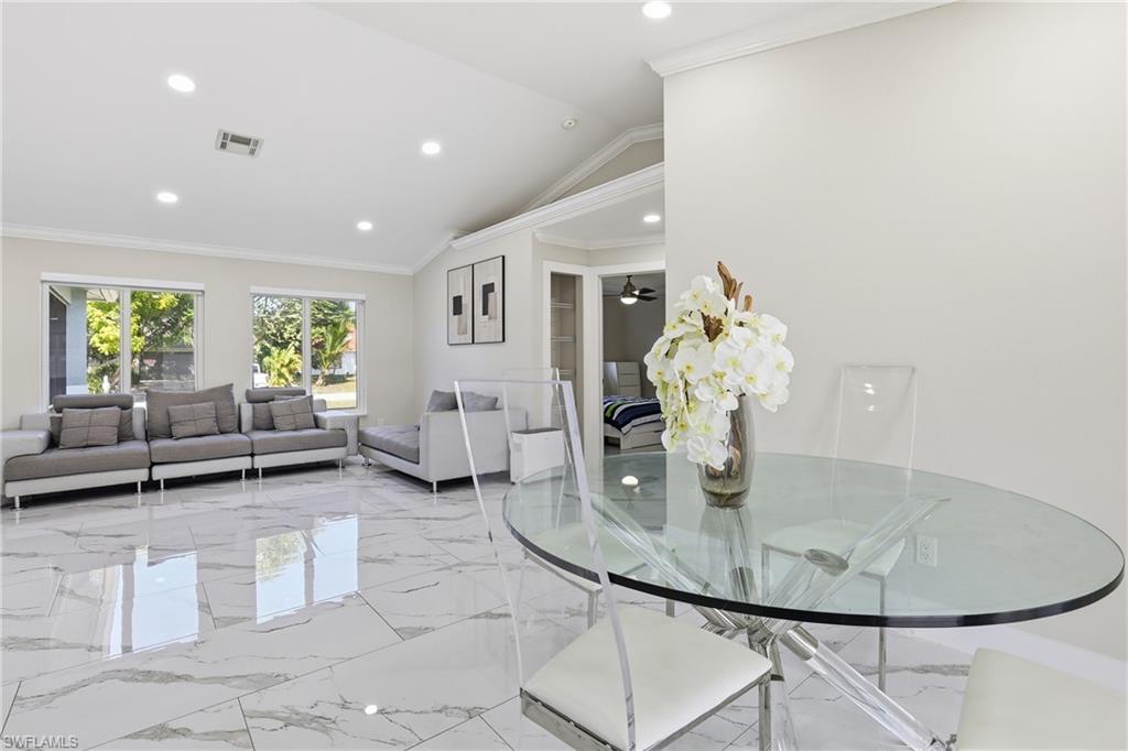 GOLDEN GATE CITY - Residential