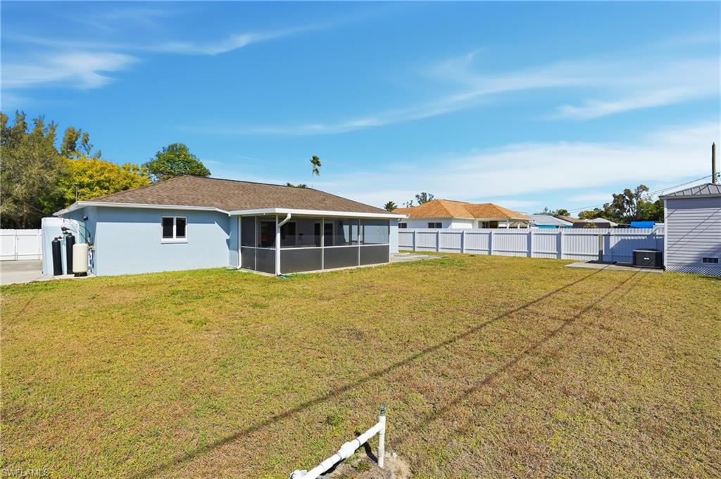 GOLDEN GATE CITY - Residential