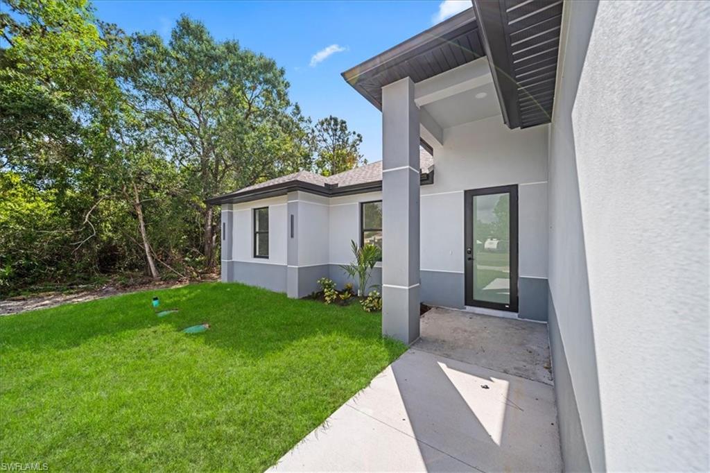 LEHIGH ACRES - Residential