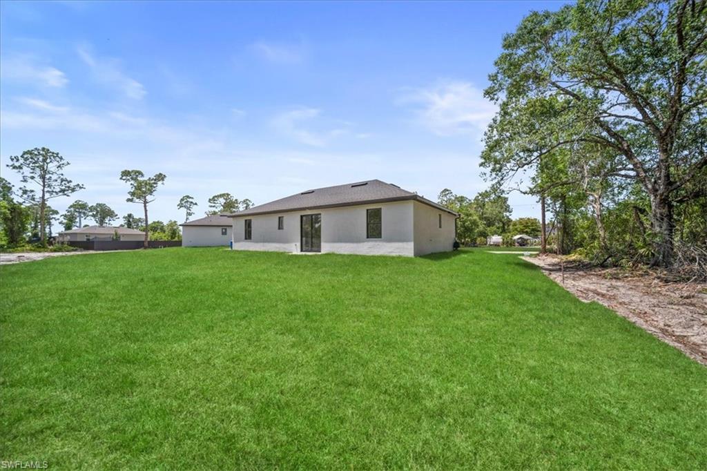LEHIGH ACRES - Residential