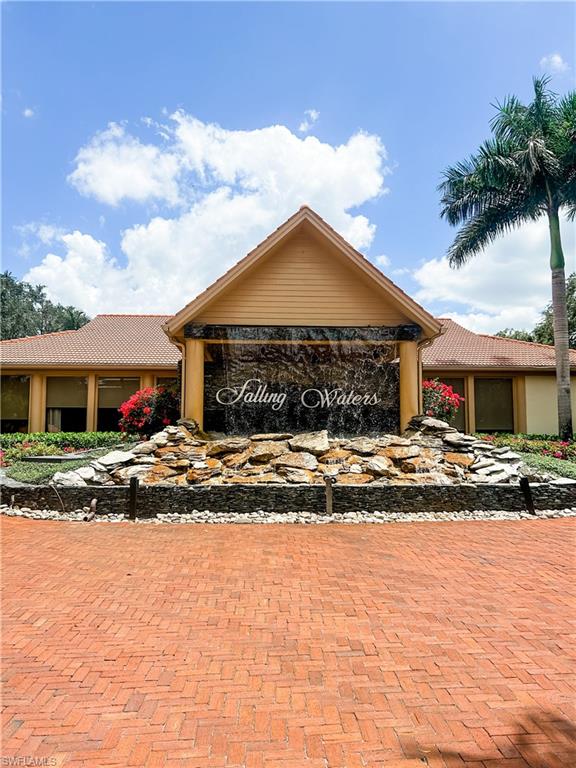 MAGNOLIA FALLS - Residential