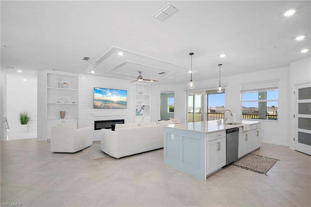 WEBBS RESERVE - Residential Lease