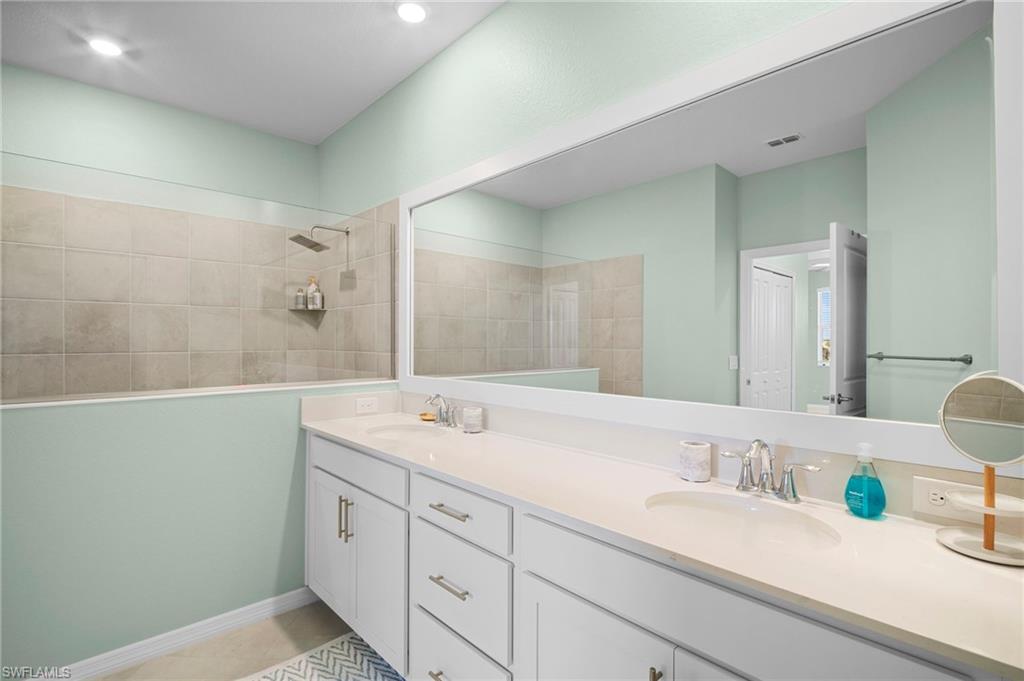 WEBBS RESERVE - Residential Lease