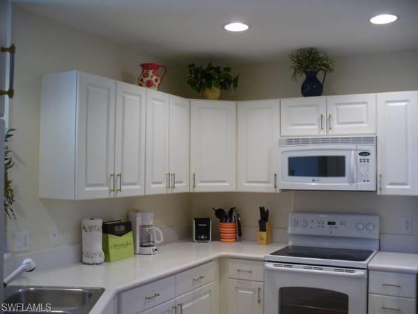 SUMMERWIND - Residential