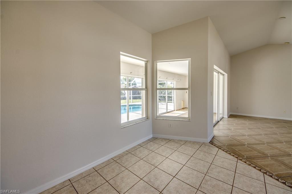 CAPE CORAL - Residential