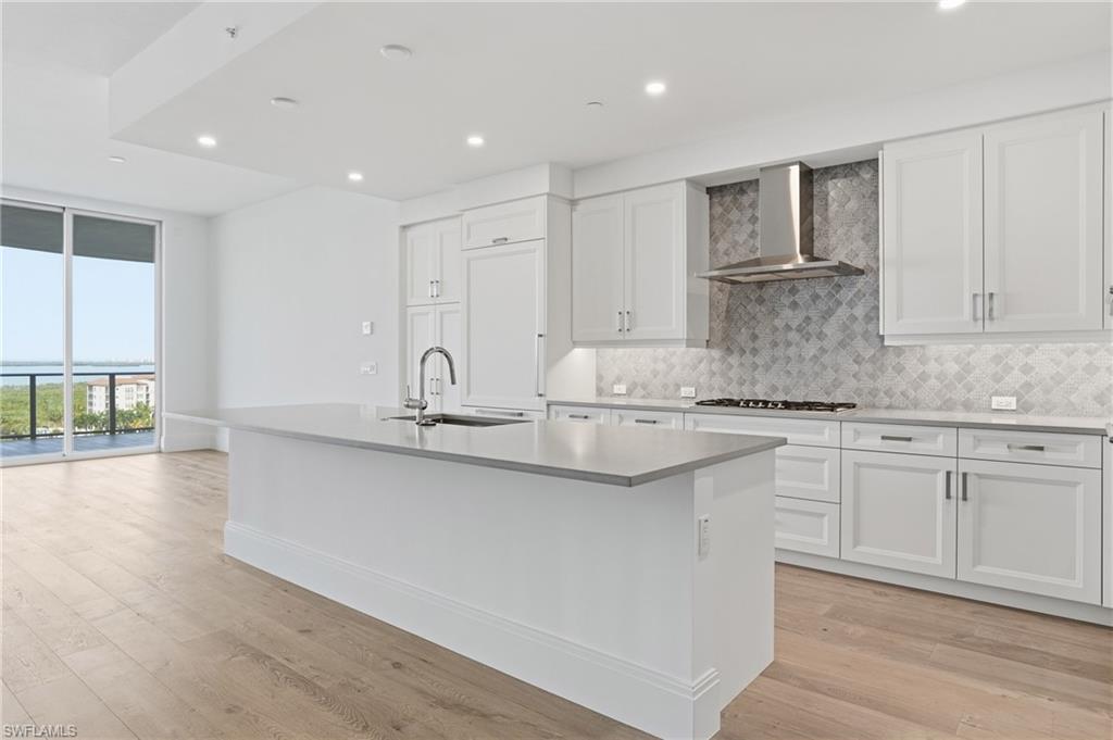 INFINITY AT THE COLONY - Residential