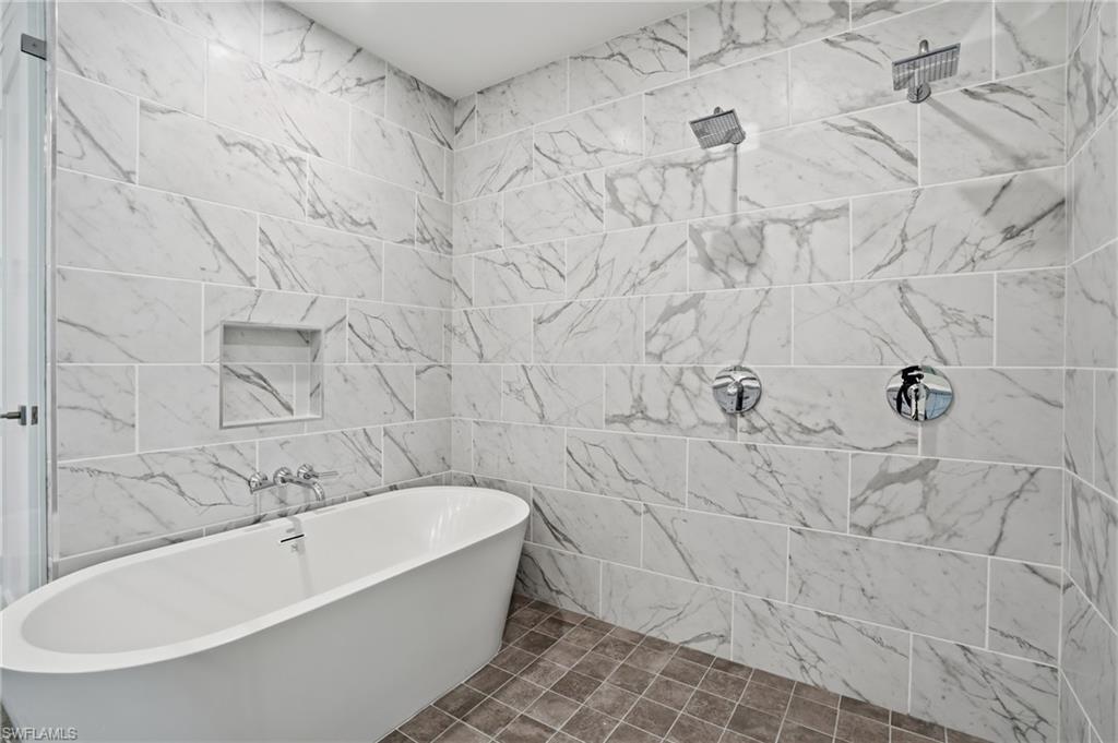 INFINITY AT THE COLONY - Residential