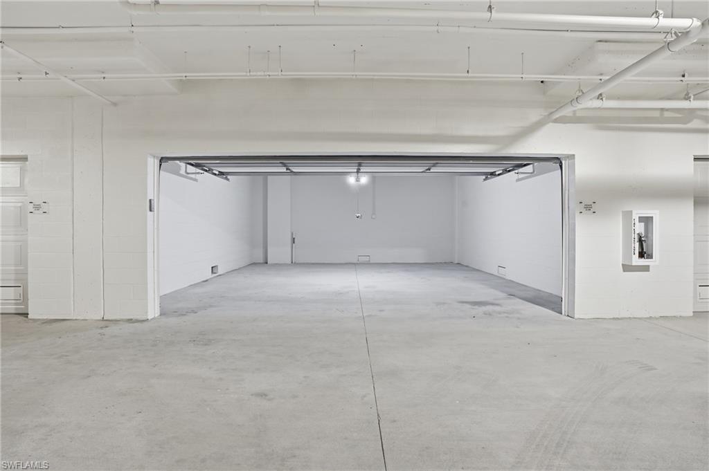 INFINITY AT THE COLONY - Residential