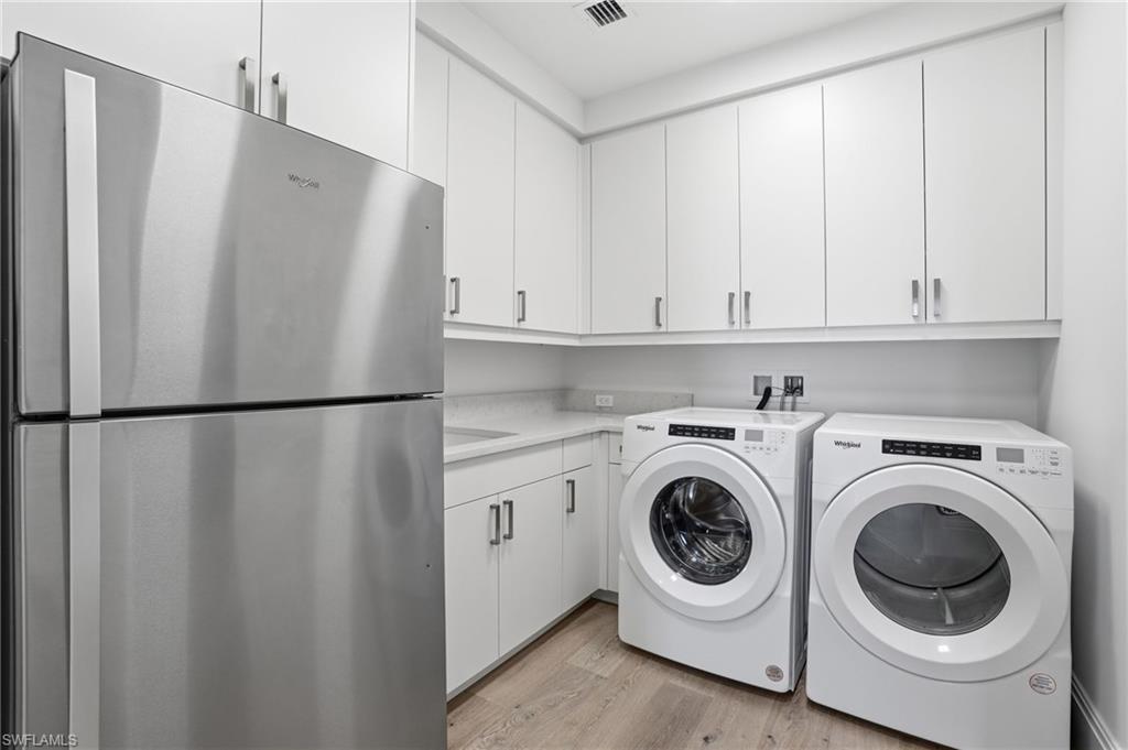 INFINITY AT THE COLONY - Residential