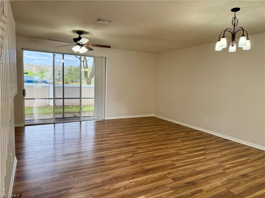 COLONNADE AT FORUM - Residential